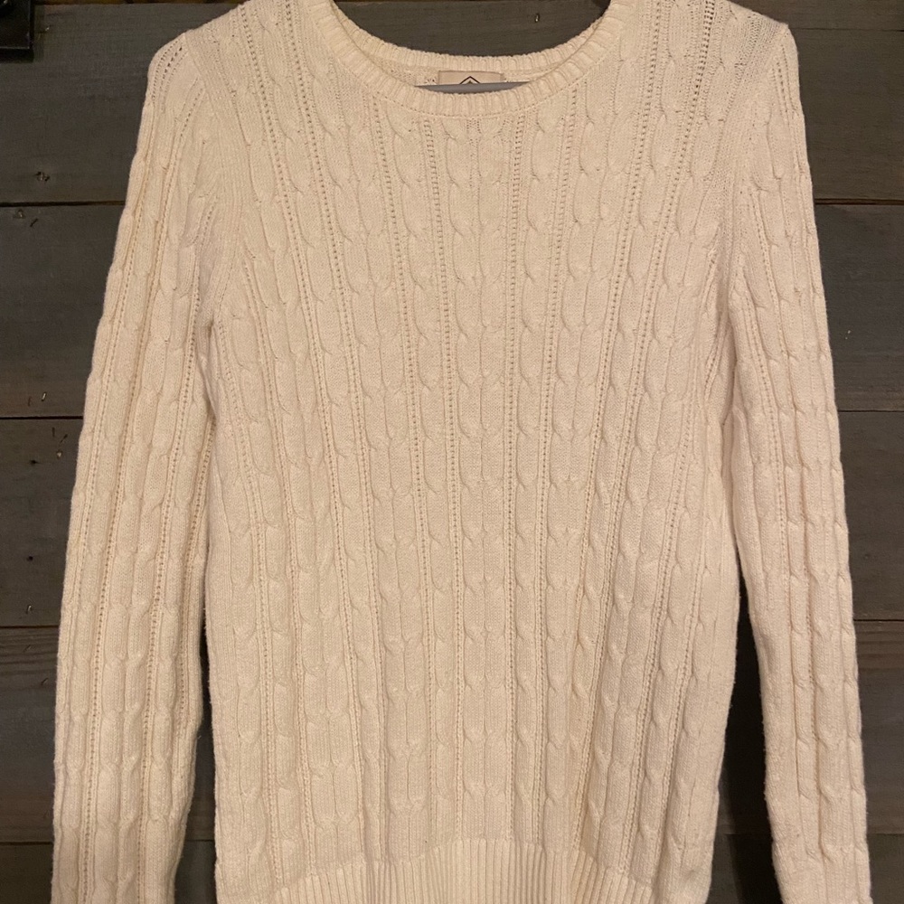 White St. John’s Bay Sweater